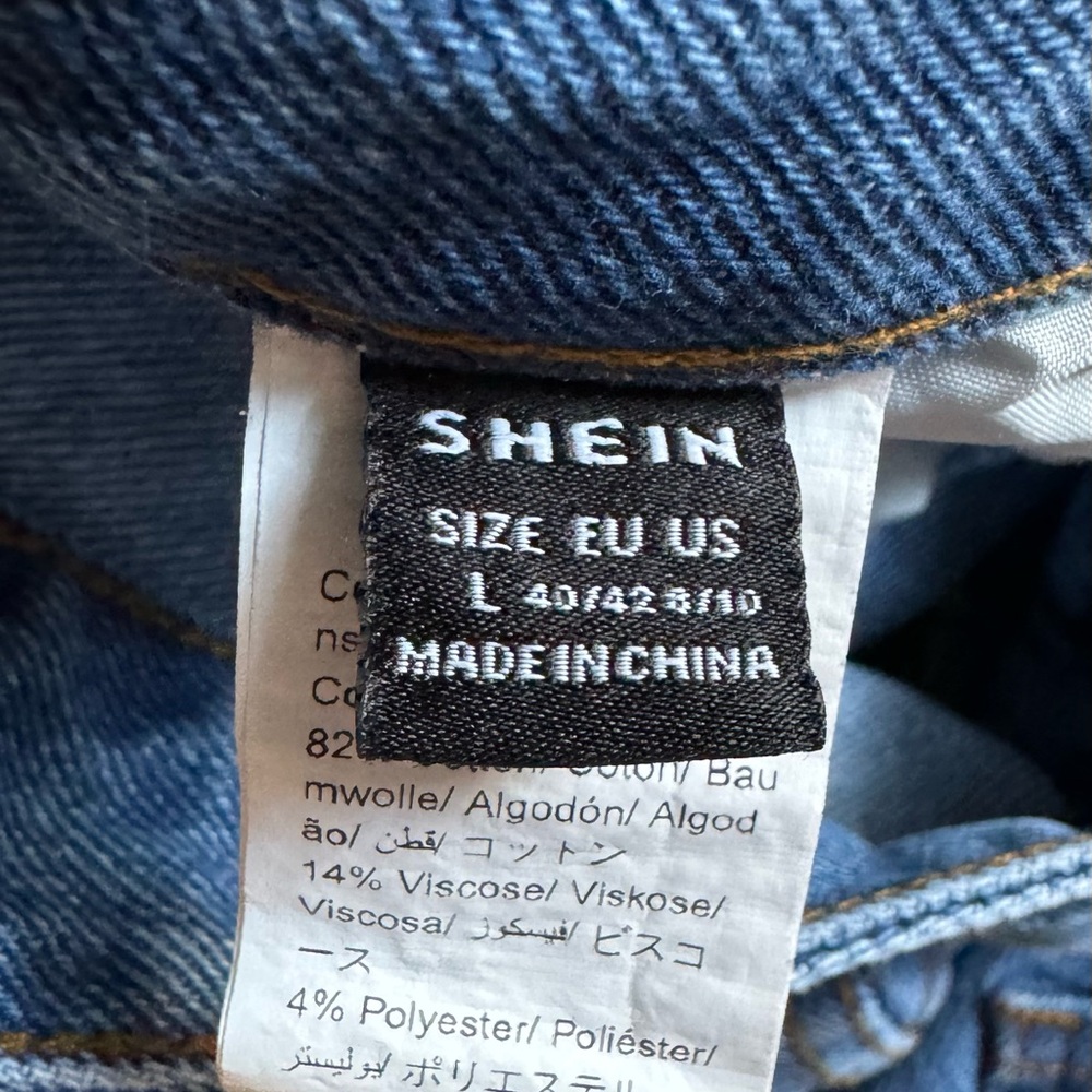 Wide Leg Ripped Jeans - Picture 3 of 3